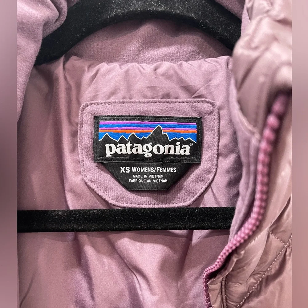Patagonia Women's Radalie Insulated Parka - Picture 2 of 5